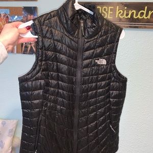 North face vest